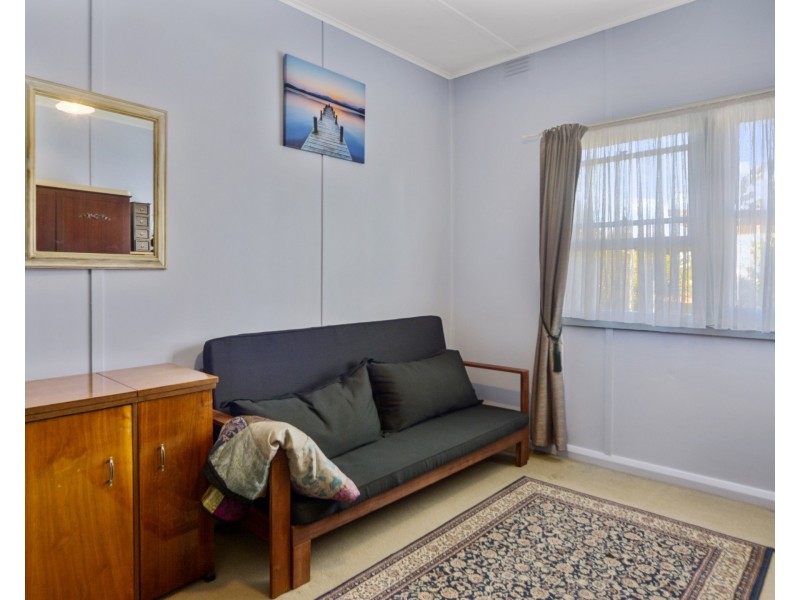 389 Princes Highway, Bomaderry NSW 2541