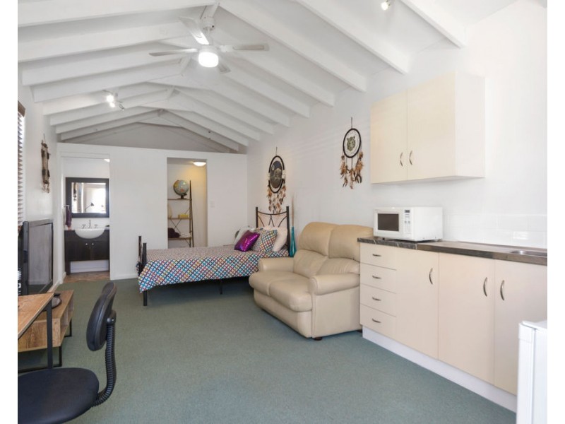 32 Isa Road, Worrigee NSW 2540