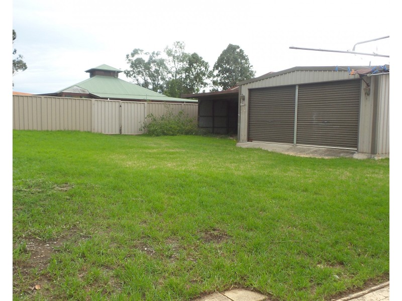 32 Park Road, Nowra NSW 2541