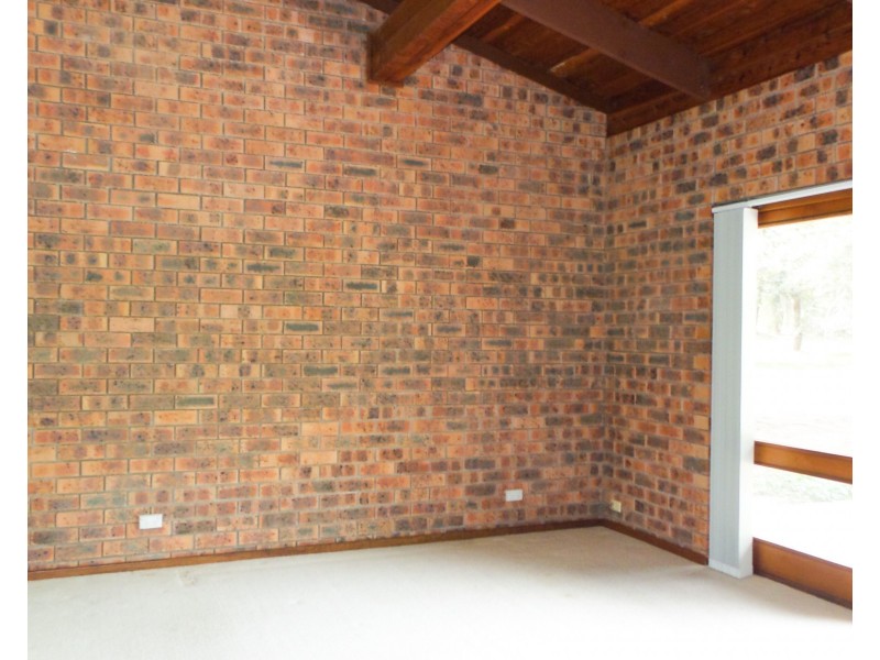 125 Mossvale Road, Bomaderry NSW 2541