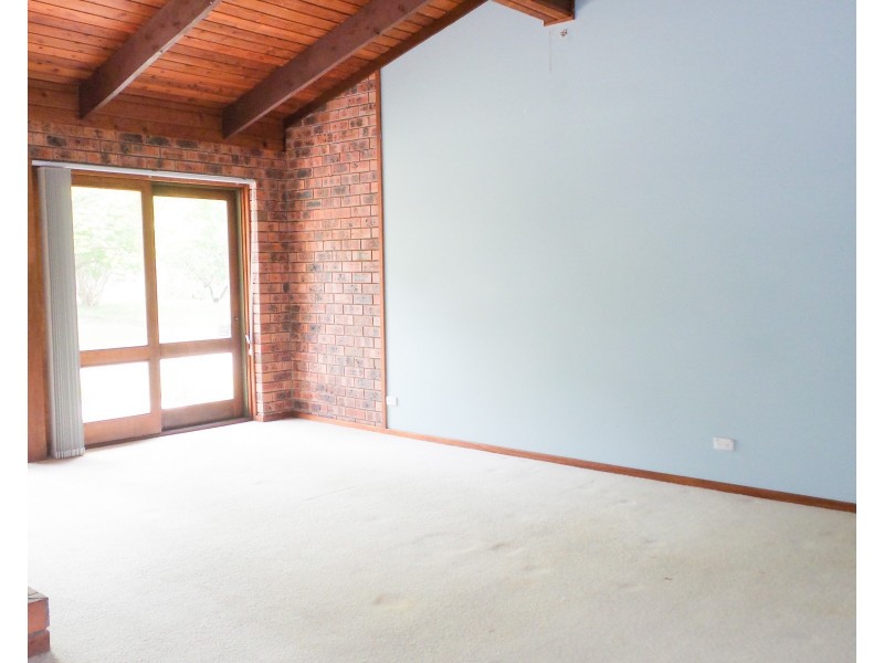 125 Mossvale Road, Bomaderry NSW 2541