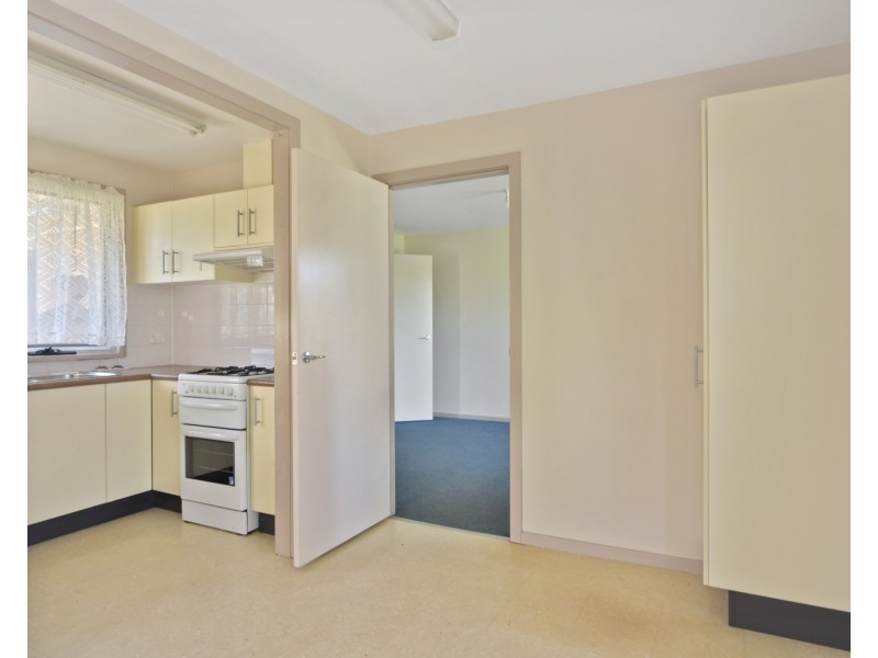 38 Kameruka Crescent, Nowra NSW 2541