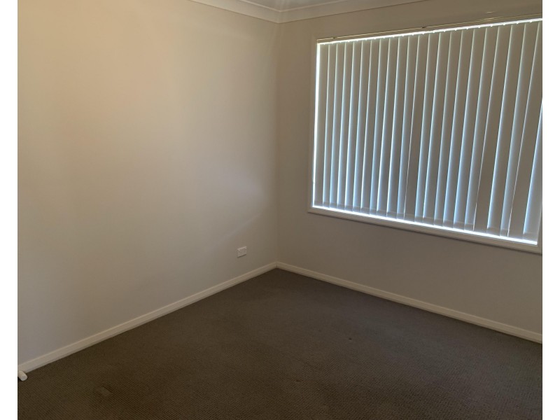 2/123B Meroo Road, Bomaderry NSW 2541