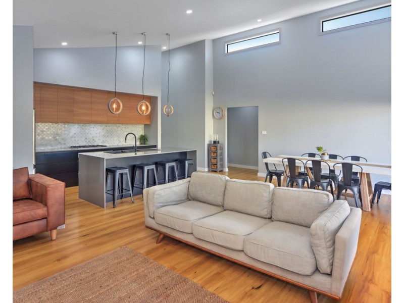 4 Alata Crescent, South Nowra NSW 2541