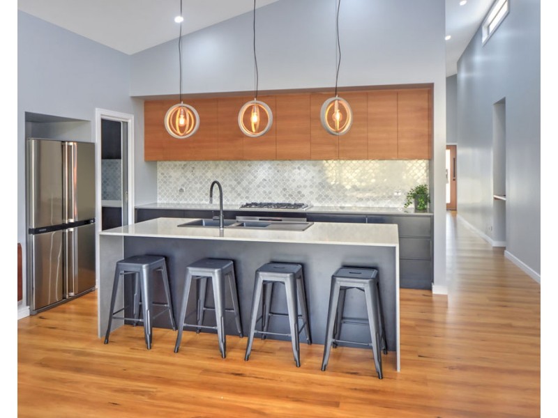 4 Alata Crescent, South Nowra NSW 2541