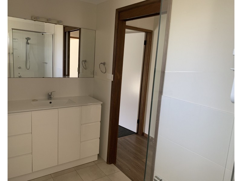 150 Yurunga Drive, North Nowra NSW 2541