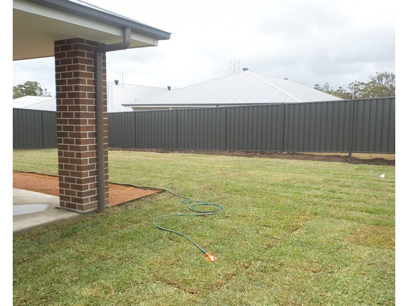 16 Compass Street, Vincentia NSW 2540