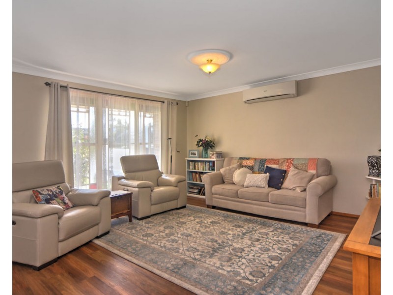 54 Jasmine Drive, Bomaderry NSW 2541