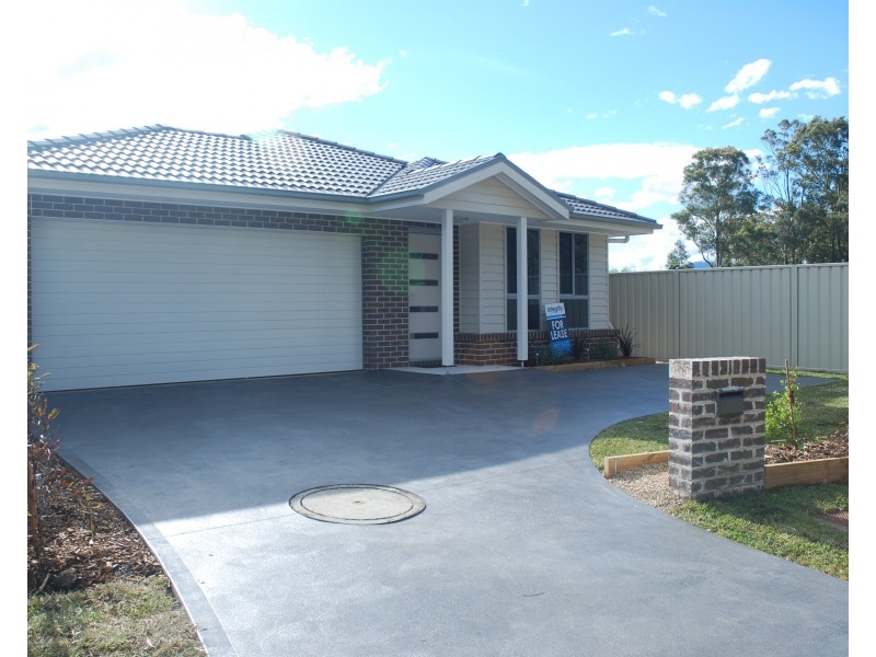 103 Albatross Road, Nowra NSW 2541