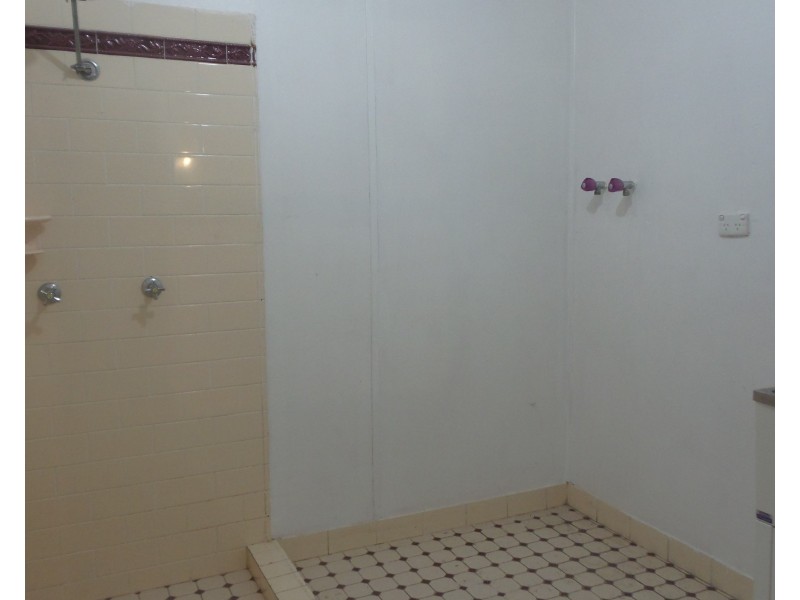 27 Page Avenue, North Nowra NSW 2541