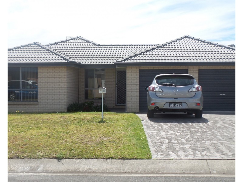 10 Denbigh Place, South Nowra NSW 2541
