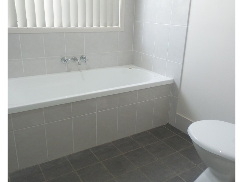 10 Denbigh Place, South Nowra NSW 2541