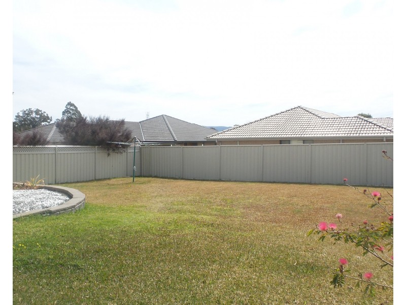 10 Denbigh Place, South Nowra NSW 2541