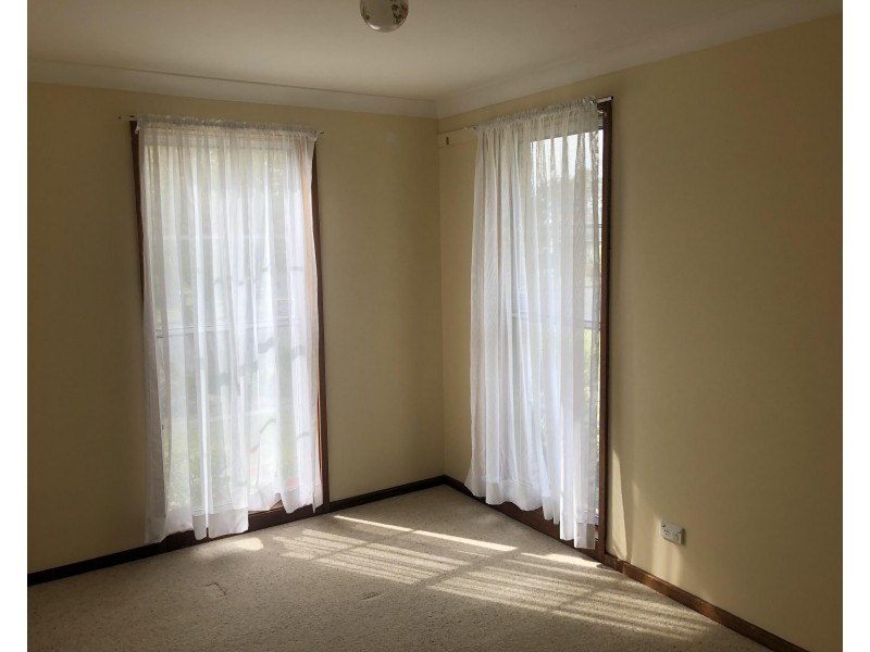 5 Jasmine Drive, Bomaderry NSW 2541