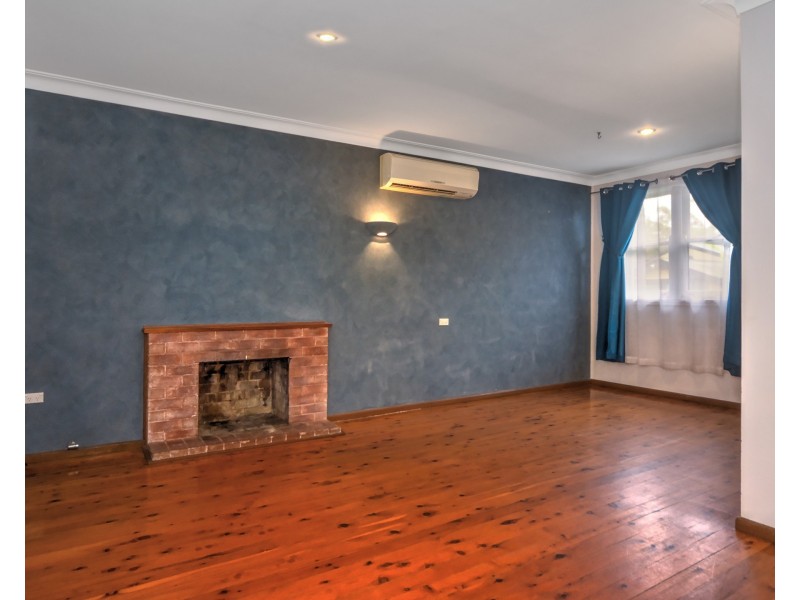 27 Page Avenue, North Nowra NSW 2541