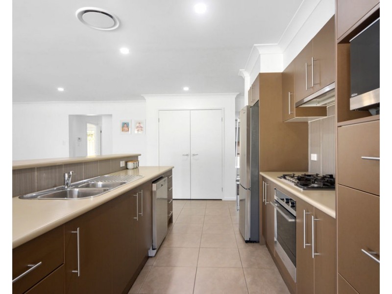 10 Coral Gum Court, Worrigee NSW 2540