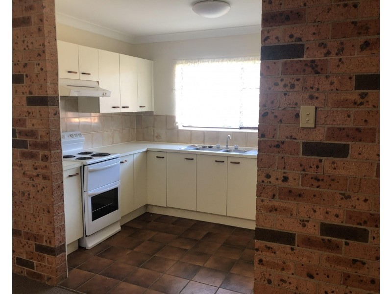 1/5 David Place, Bomaderry NSW 2541
