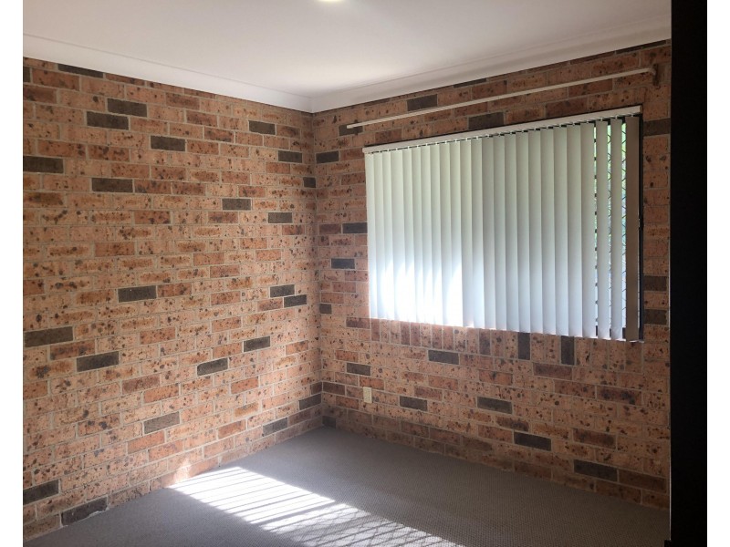 1/5 David Place, Bomaderry NSW 2541