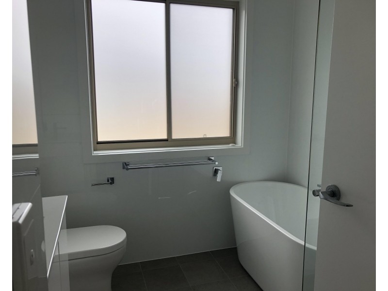 3/19 Sugarwood Road, Worrigee NSW 2540