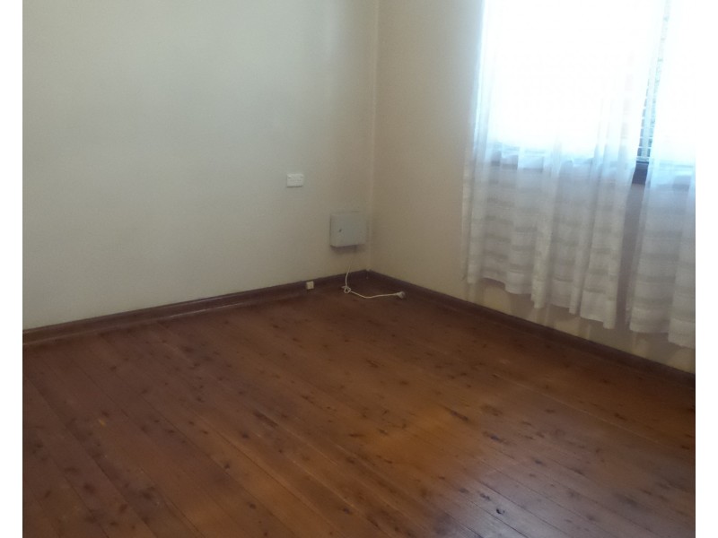 67 Kalandar Street, Nowra NSW 2541