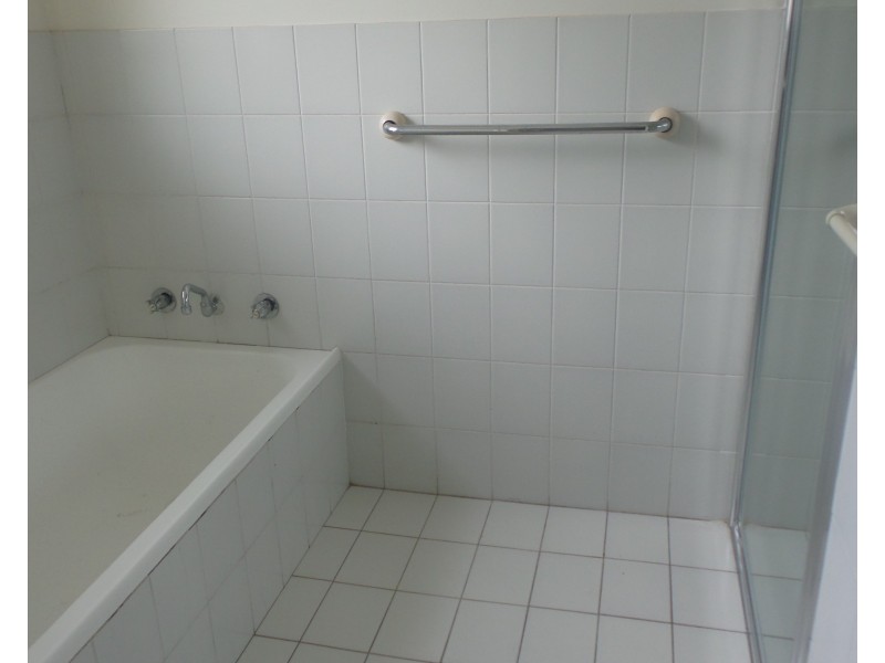 44 Peak Avenue, North Nowra NSW 2541