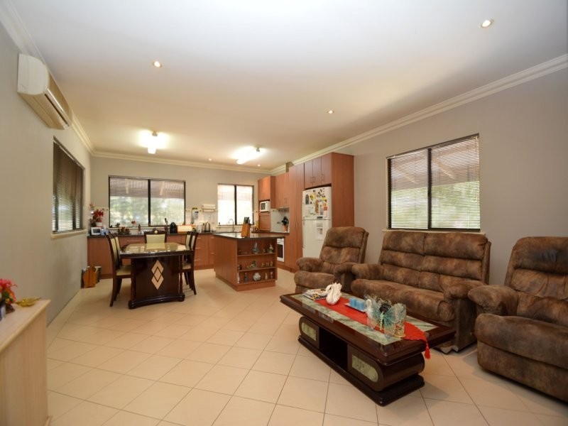 Orange Grove WA 6109