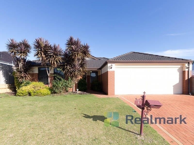 4 Claiborne, Secret Harbour WA 6173
