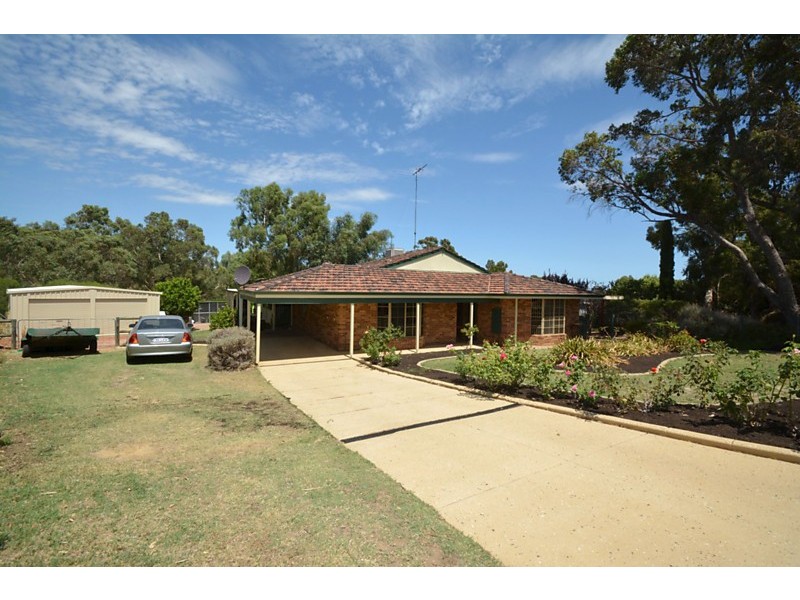 23 Henrietta Ave, Mount Nasura WA 6112