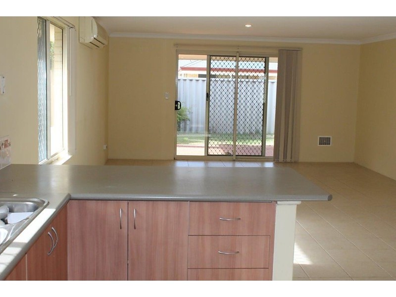 10 Kumarina Drive, Secret Harbour WA 6173