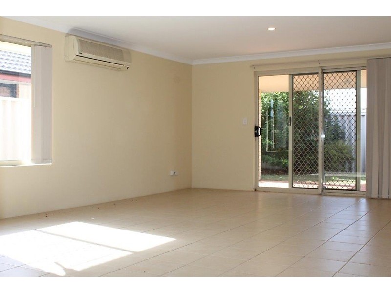 10 Kumarina Drive, Secret Harbour WA 6173