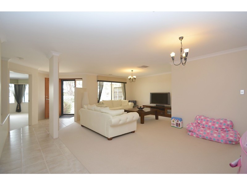 20 Miltona Drive, Secret Harbour WA 6173