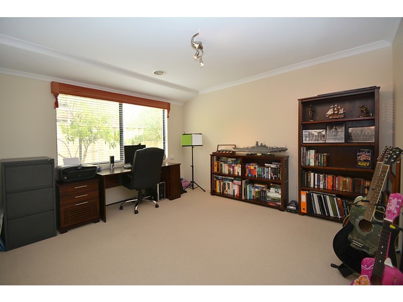 20 Miltona Drive, Secret Harbour WA 6173