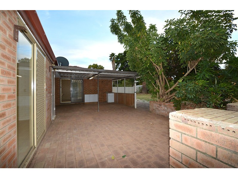 51 Wilcannia Way, Armadale WA 6112