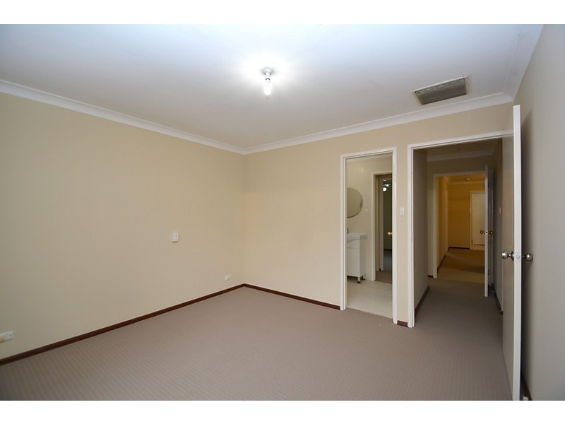 51 Wilcannia Way, Armadale WA 6112