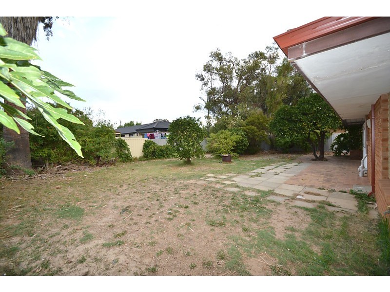 51 Wilcannia Way, Armadale WA 6112