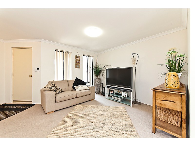 27 Cottesloe Crescent, Secret Harbour WA 6173