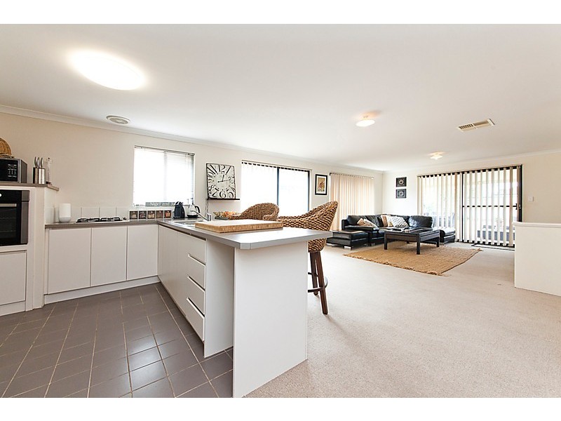 27 Cottesloe Crescent, Secret Harbour WA 6173