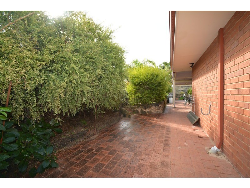 22 Harmony Parade, Singleton WA 6175