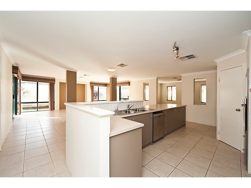 93 Greeson Parkway, Secret Harbour WA 6173