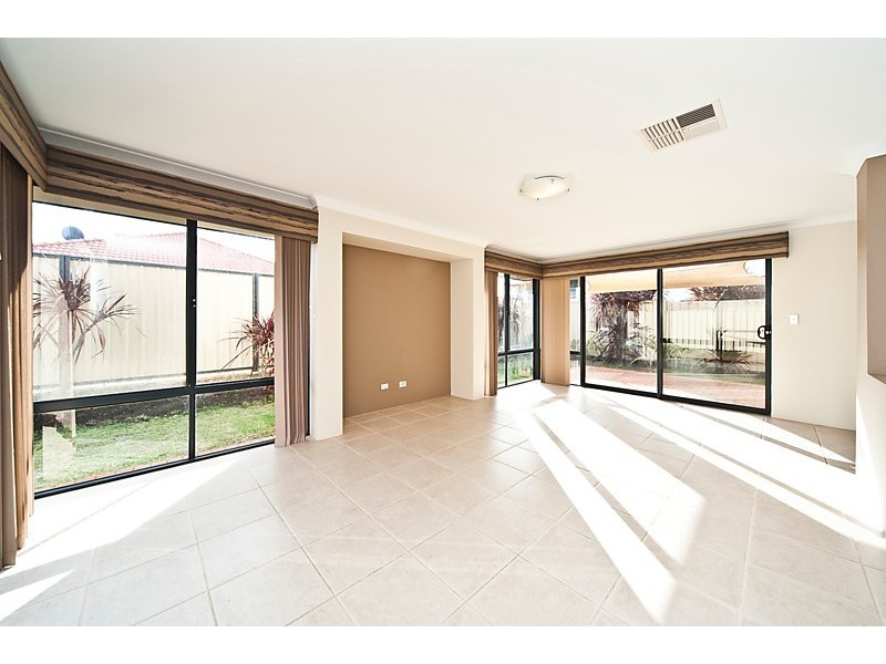 93 Greeson Parkway, Secret Harbour WA 6173