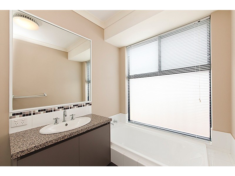 75 Maroubra Parade, Secret Harbour WA 6173