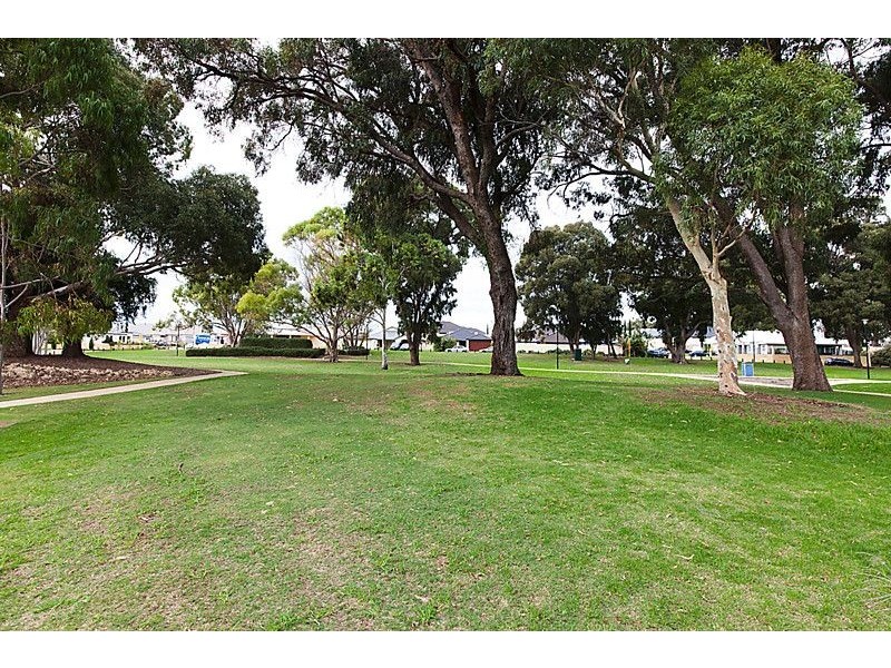 75 Maroubra Parade, Secret Harbour WA 6173