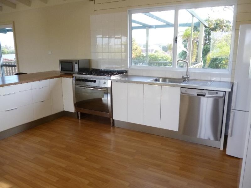 43 Wooleen Street, Golden Bay WA 6174