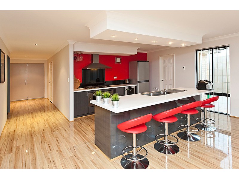 7 Flagstaff Crescent, Secret Harbour WA 6173