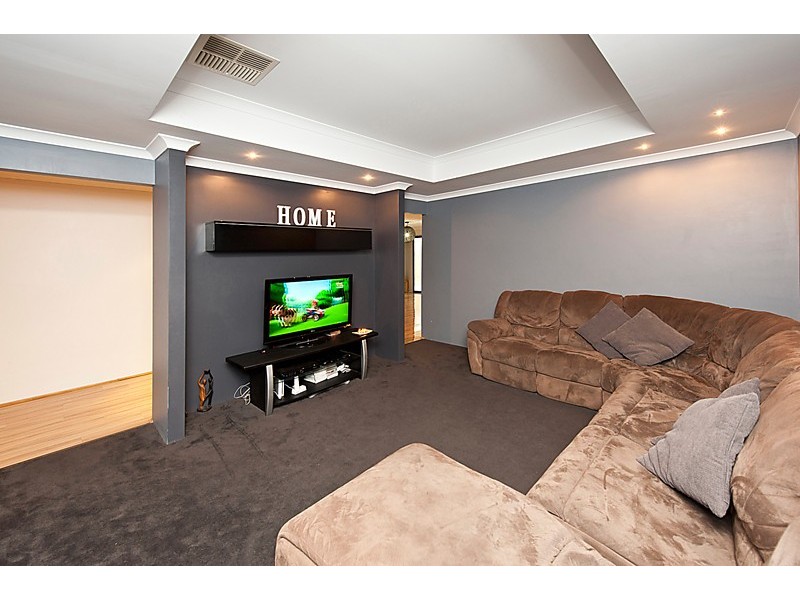 7 Flagstaff Crescent, Secret Harbour WA 6173