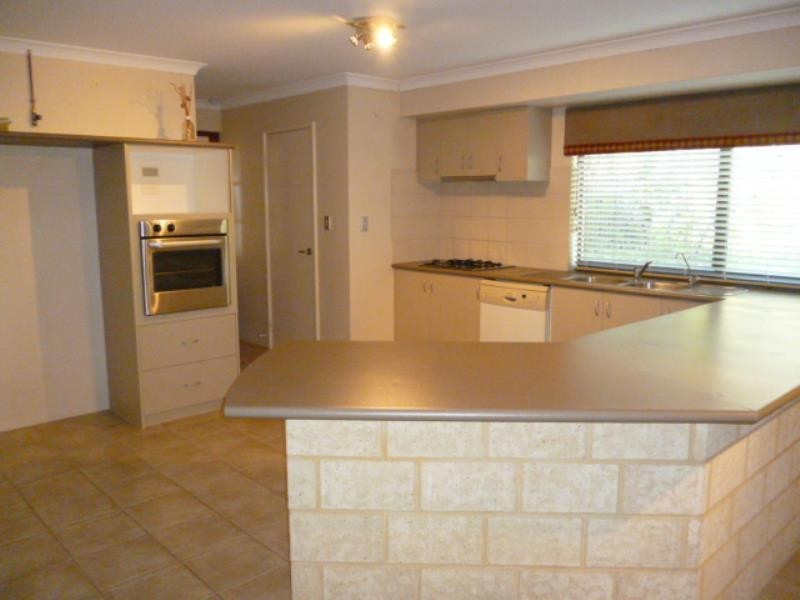 20 Miltona Drive, Secret Harbour WA 6173