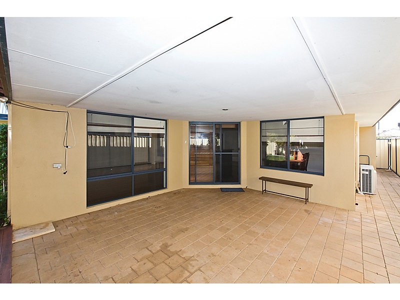 7 Cottesloe Crescent, Secret Harbour WA 6173