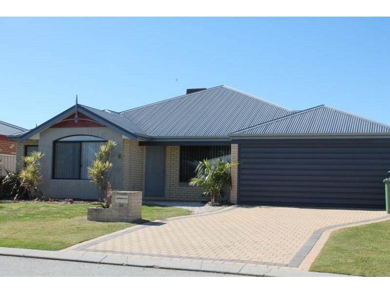 66 Nottely Crescent, Secret Harbour WA 6173