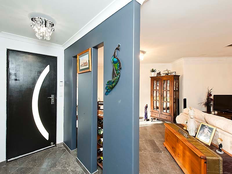 4 Wissota Pass, Secret Harbour WA 6173