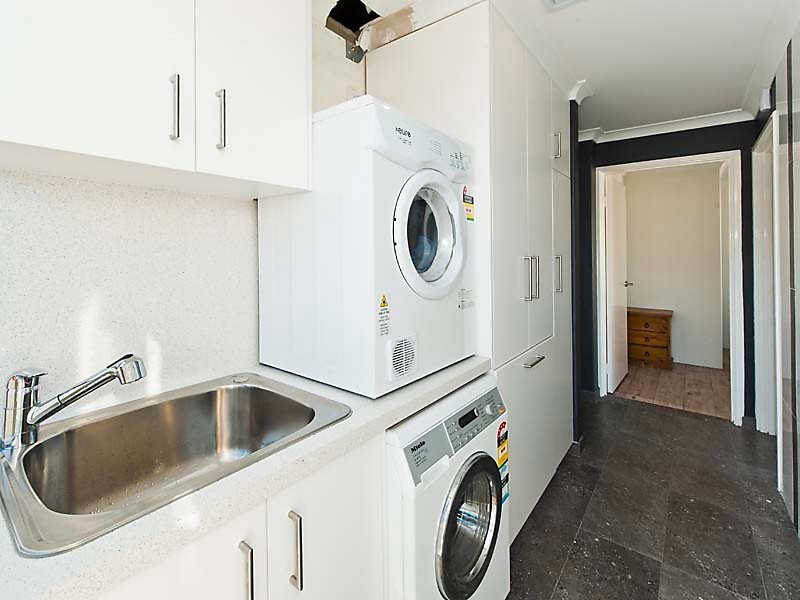 4 Wissota Pass, Secret Harbour WA 6173